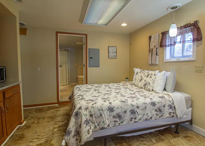 Stay In Ohiopyle In The Middle Of Town By The Gap Trail